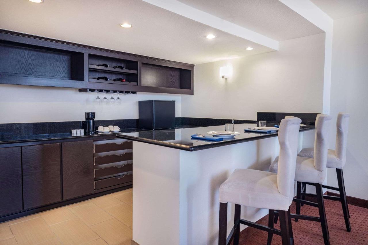 Wyndham Sacramento Hotel Carmichael Luaran gambar