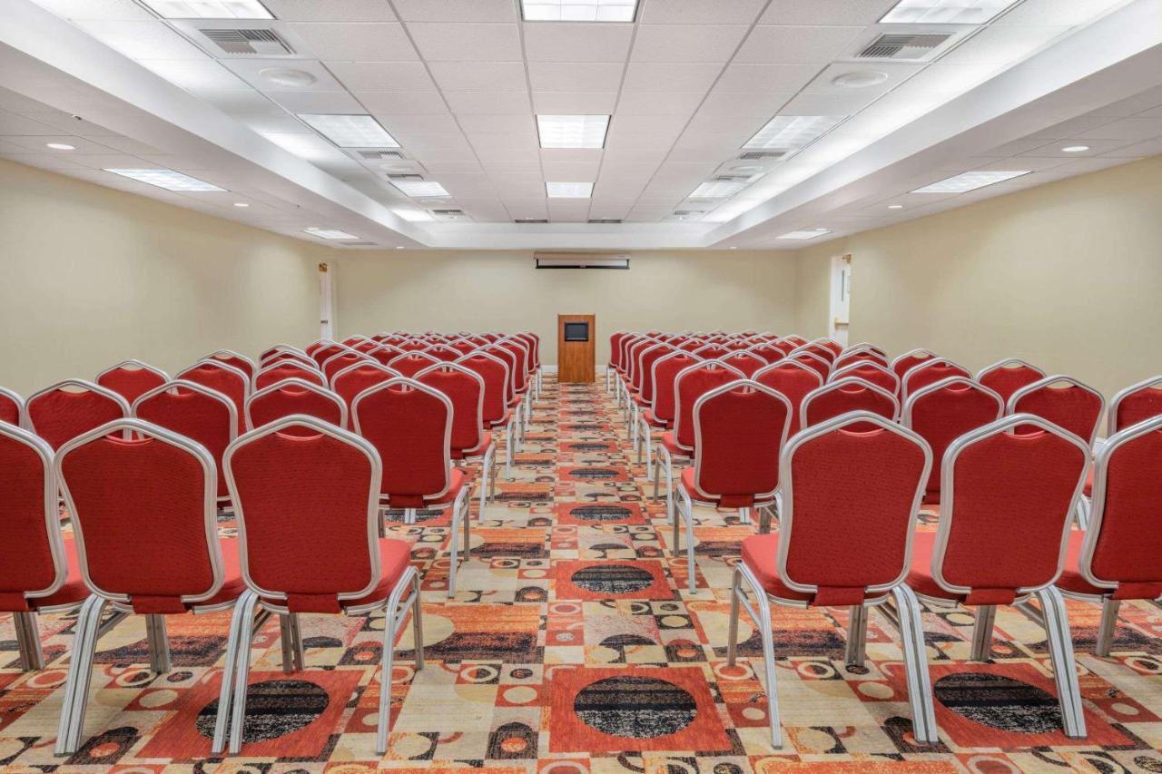 Wyndham Sacramento Hotel Carmichael Luaran gambar