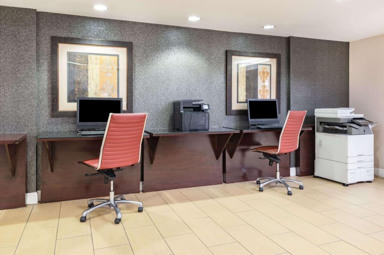 Wyndham Sacramento Hotel Carmichael Luaran gambar